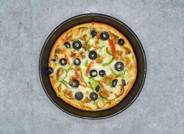 Tandoori Chicken Pizza
